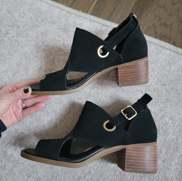 🖤 KOOLABURRA BY UGG HEELED SANDALS WITH BUCKLE OPEN TOED - Picture 3 of 9